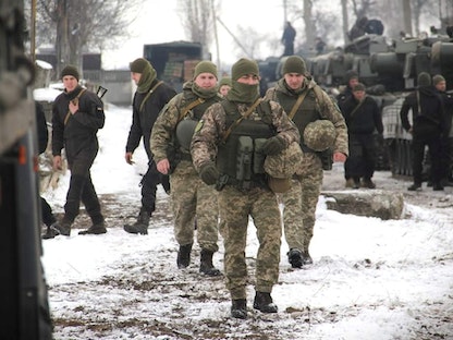 جنود من اللواء الـ35 للجيش الأوكراني ينتشرون في أوديسا - via REUTERS