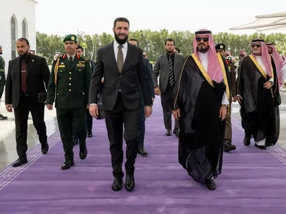 الرئيس السوري يبدأ زيارة رسمية إلى السعودية