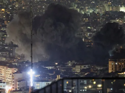 "تلقينا تحذيرات".. لبنان يدعو "حزب الله" لتجنب مغامرة تدفع إسرائيل لضرب البنية التحتية