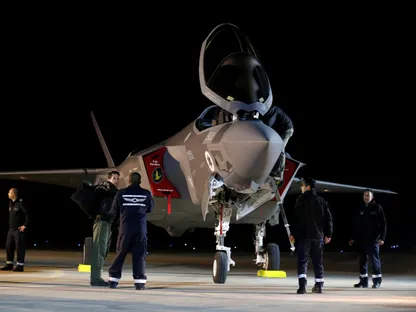 معلومات استخباراتية أميركية: إسرائيل تحضر لضرب منشآت نووية إيرانية