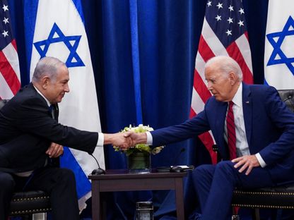 الرئيس الأميركي جو بايدن يلتقي رئيس الوزراء الإسرائيلي بنيامين نتنياهو على هامش اجتماعات الجمعية العامة للأمم المتحدة في نيويورك. 20 سبتمبر 2023 - REUTERS