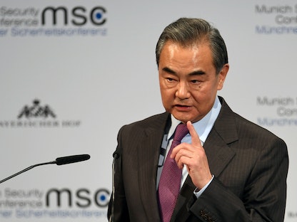 وزير الخارجية الصيني وانغ يي  - REUTERS