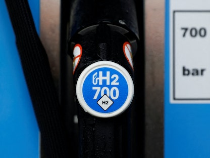 محطة لتعبئة الهيدروجين للشاحنات والسيارات في العاصمة الألمانية برلين. 11 يناير 2023 - REUTERS