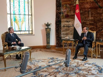 الرئيس المصري عبد الفتاح السيسي يلتقي وزير الخارجية الأميركي أنتوني بلينكن في قصر الاتحادية بالقاهرة- 15 أكتوبر 2023 - Reuters