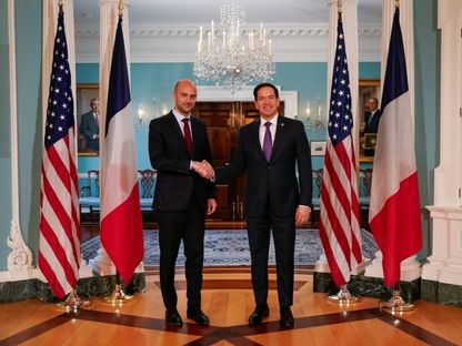 وزير الخارجية الأميركي ماركو روبيو يلتقي نظيره الفرنسي جان نويل بارو في مقر وزارة الخارجية بالعاصمة واشنطن- 1 مايو 2025 - Reuters