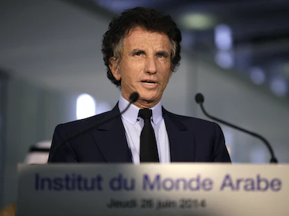 تكريم المثقف والسياسي الفرنسي جاك لانج بمهرجان البحر الأحمر السينمائي