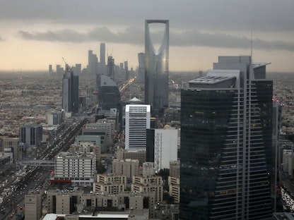 صورة جوية لبرج المملكة بالعاصمة السعودية الرياض - بلومبرغ