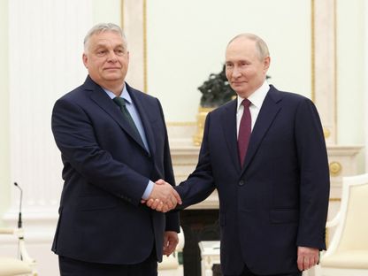 رئيس وزراء المجر يلتقي بوتين في موسكو وسط إدانات أوروبية