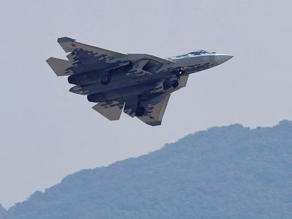 روسيا تعزز قدرات مقاتلة الجيل الخامس Su-57 بنسخة "مطورة"