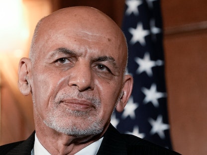 الرئيس الأفغاني أشرف غني خلال مؤتمر صحافي بعد لقائه نظيره الأميركي جو بايدن في واشنطن - 25 يونيو 2021 - REUTERS
