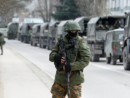 حشود عسكرية روسية على طول الحدود مع أوكرانيا  - REUTERS