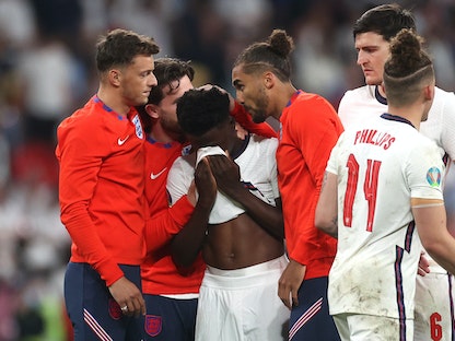 حسرة لاعبي المنتخب الإنجليزي بعد خسارة نهائي يورو 2020 - Pool via REUTERS