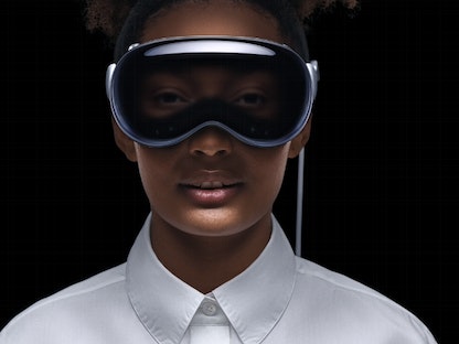 نظارة أبل الجديدة فيجين برو "Vision Pro" - Apple