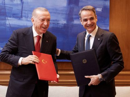 بعد سنوات من التوتر.. اتفاق يوناني تركي على تحسين العلاقات