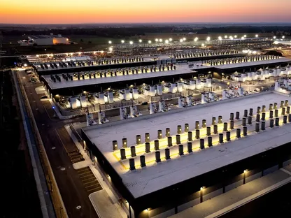 "محركات الطائرات" خيار عمالقة التكنولوجيا في توفير الطاقة لمراكز البيانات