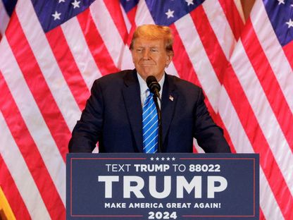 الرئيس الأميركي السابق دونالد ترمب يلقي كلمة بمناسبة انتخابات "الثلاثاء الكبير" في بالم بيتش بولاية فلوريدا. 5 مارس، 2024 - REUTERS