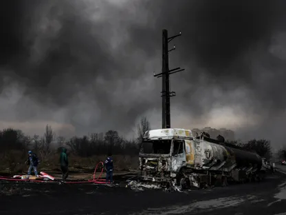 من النمو للأسعار.. الاقتصاد العالمي تحت ضغط مزدوج بسبب حرب إيران