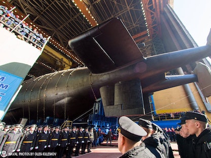 الغواصة "بيلجورود" الروسية خلال مناسبة بحرية في عام 2019  - navalnews.com
