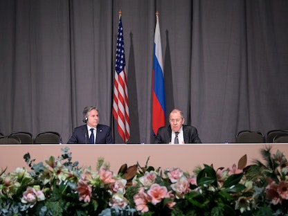  وزير الخارجية الروسي سيرجي لافروف ونظيره الأميركي أنتوني بلينكن في  ستوكهولم - السويد - 02 ديسمبر 2021 - REUTERS