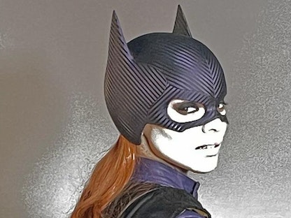 الممثلة والمغنية الأميركية ليسلي جريس في فيلم Batgirl  - instagram.com/p/Cg0a7lhrtoL/