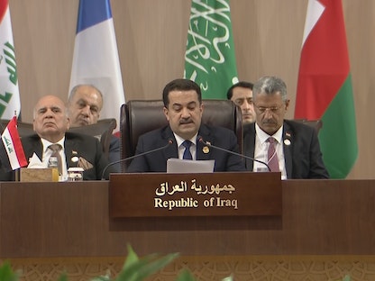 رئيس الوزراء العراقي محمد شياع السوداني يتحدث في الدورة الثانية لمؤتمر "بغداد للتعاون والشراكة" بالبحر الميت في الأردن. 20 ديسمبر 2022 - الشرق