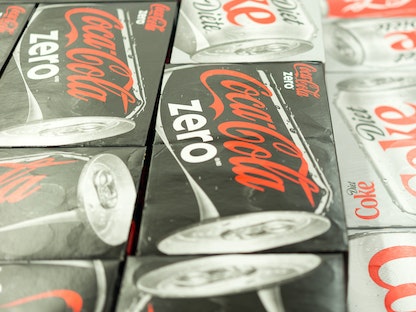 صناديق المشروب الغازي كوكا كولا "زيرو" و"دايت"، التي تسخدم بدائل السكر للتحلية - LightRocket