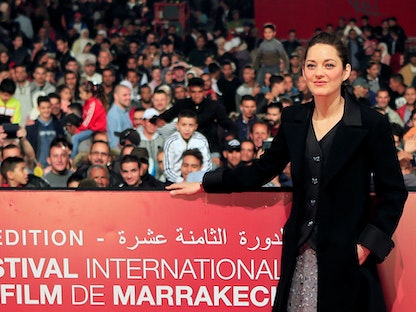 الممثلة الفرنسية ماريون كوتيار خلال الدورة الثامنة عشرة لمهرجان مراكش السينمائي الدولي - 30 نوفمبر 2019 - REUTERS