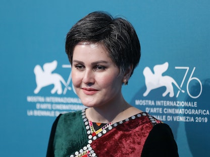 المخرجة الأفغانية صحراء كريمي في الدورة الـ67 لمهرجان فينيسيا السينمائي  - Getty Images