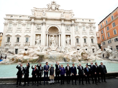 قادة مجموعة العشرين خلال مشاركتهم في القمة المنعقدة في روما. 30 أكتوبر 2021. - REUTERS