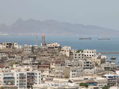 مزيد من الصلاحيات والاستقلالية.. مشروع يمني مرتقب لتمكين المحافظات