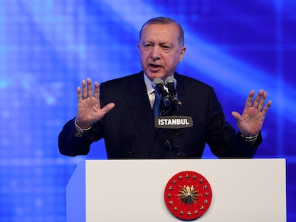 الرئيس التركي رجب طيب أردوغان خلال خطاب في إسطنبول بشأن الإصلاحات الاقتصادية. 17 ديسمبر 2022 - REUTERS