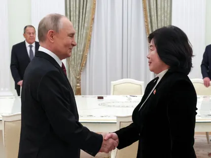 الرئيس الروسي فلاديمير بوتين يستقبل وزيرة خارجية كوريا الشمالية تشو سون هي في الكرملين. موسكو. 27 أكتوبر 2025 - Reuters