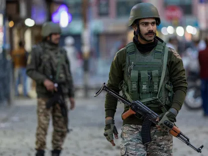 الهند وباكستان على شفا المواجهة.. والدبلوماسية "خيار قائم"