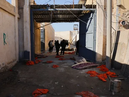 سجون "داعش" في سوريا.. مخاوف الانفلات الأمني تعود إلى الواجهة