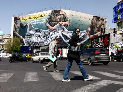 تفاصيل مفاوضات "اللحظة الأخيرة" قبل وقف إطلاق النار بين واشنطن وطهران