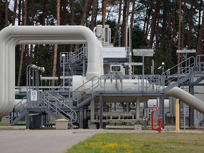 شركة "غازكيد" المشغلة لشبكة الغاز بألمانيا والمشغلة لنقطتي استقبال الغاز من خط "نورد ستريم 1" بمدينة لوبمين شمال شرق ألمانين- 30 أغسطس 2022. - AFP