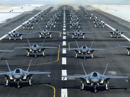 طائرات تابعة للقوات الجوية الأميركية من طراز F-35A خلال تدريب في قاعدة هيل الجوية بولاية يوتا. 6 يناير 2020 - REUTERS