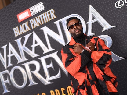 الممثل وينستون ديوك في العرض الأول لفيلم Black Panther: Wakanda Forever في مسرح دولبي في هوليوود - كاليفورنيا - 26 أكتوبر 2022  - AFP
