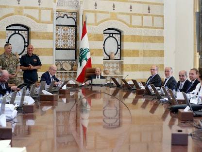الرئيس اللبناني ميشال عون يترأس آخر جلسات الحكومة اللبنانية. 20 مايو 2022. - via REUTERS