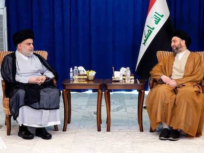 رئيس تحالف "قوى الدولة الوطنية" عمار الحكيم يبحث مع زعيم التيار الصدري مقتدى الصدر ملف الانتخابات - 5 نوفمبر 2021 - ina.iq