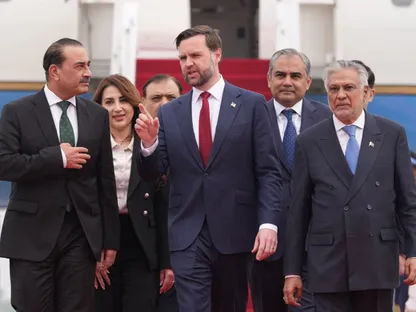 "أكسيوس": واشنطن طلبت من طهران تجميد تخصيب اليورانيوم لمدة 20 عاماً