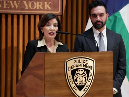 للحصول على تمويل إضافي.. ممداني يهدد برفع ضريبة أملاك نيويورك 10%