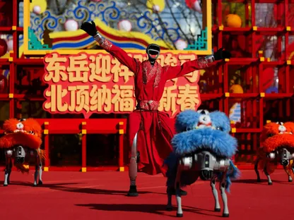 رأس السنة القمرية.. الروبوتات تفتتح الاحتفالات بـ"عام الحصان"