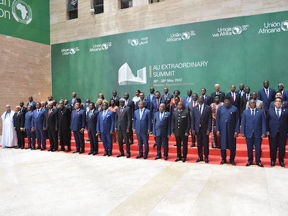 رؤساء الدول الإفريقية خلال قمة للاتحاد في مالابو بغينيا الإستوائية. 27 مايو 2022 - AFP