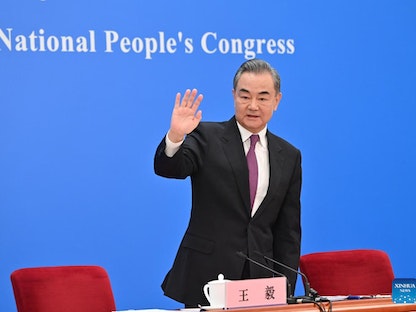 وزير الخارجية الصيني وانج يي خلال مؤتمر صحافي في بكين - 7 مارس 2022. - Xinhua