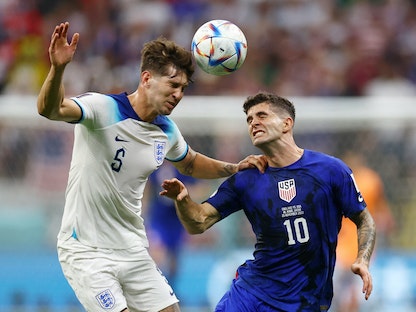 لقطة من مباراة إنجلترا وأميركا التي انتهت بالتعادل في بطولة كأس العالم في قطر. 25 نوفمبر 2022 - REUTERS