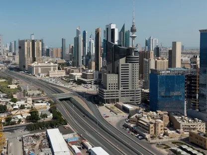 دول خليجية تعلن تعرضها لهجمات إيرانية بعد وقف النار بين واشنطن وطهران