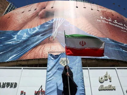 مسؤولون: المفاوضات مع إيران تصطدم بعقبات الملف النووي ورفع العقوبات