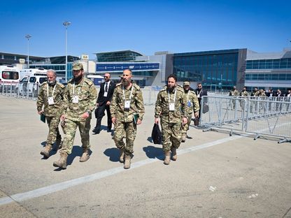 وفد من وزارة الدفاع السورية يشارك في معرض "IDEF 2025" للصناعات الدفاعية المقام في تركيا. 23 يوليو 2025 - x/Sy_Defense