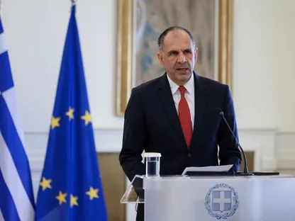 رغم التحذير التركي.. اليونان تخطط لتوسيع مياهها الإقليمية